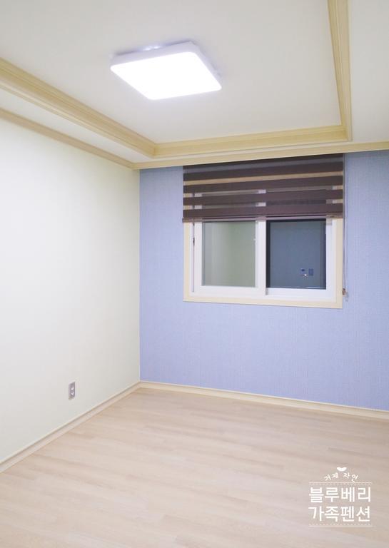 Geoje Blueberry Pension מראה חיצוני תמונה
